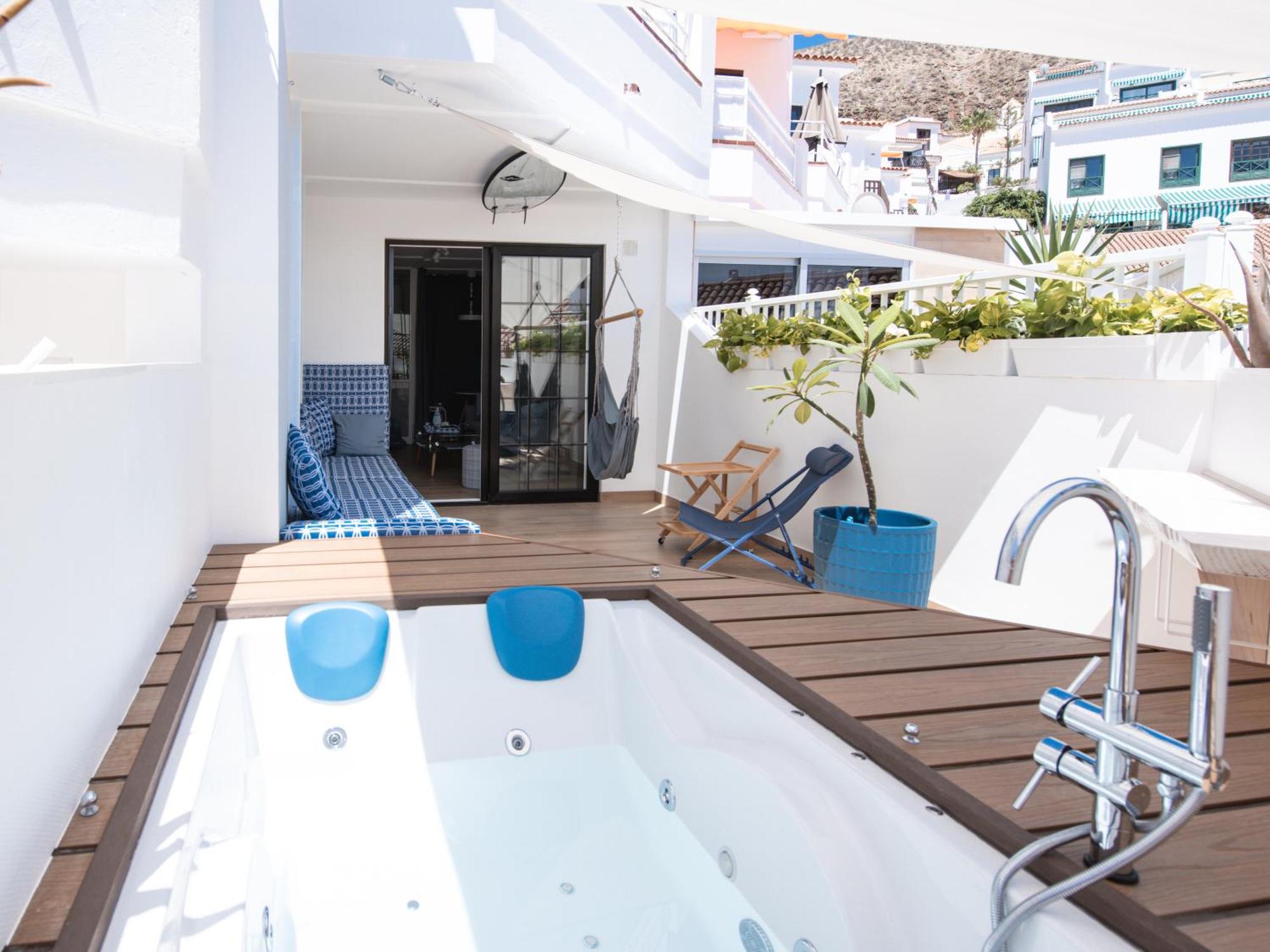 Apartment Wow With Private Jacuzzi And 2 Terraces In Christianos Los Cristianos (Tenerife)