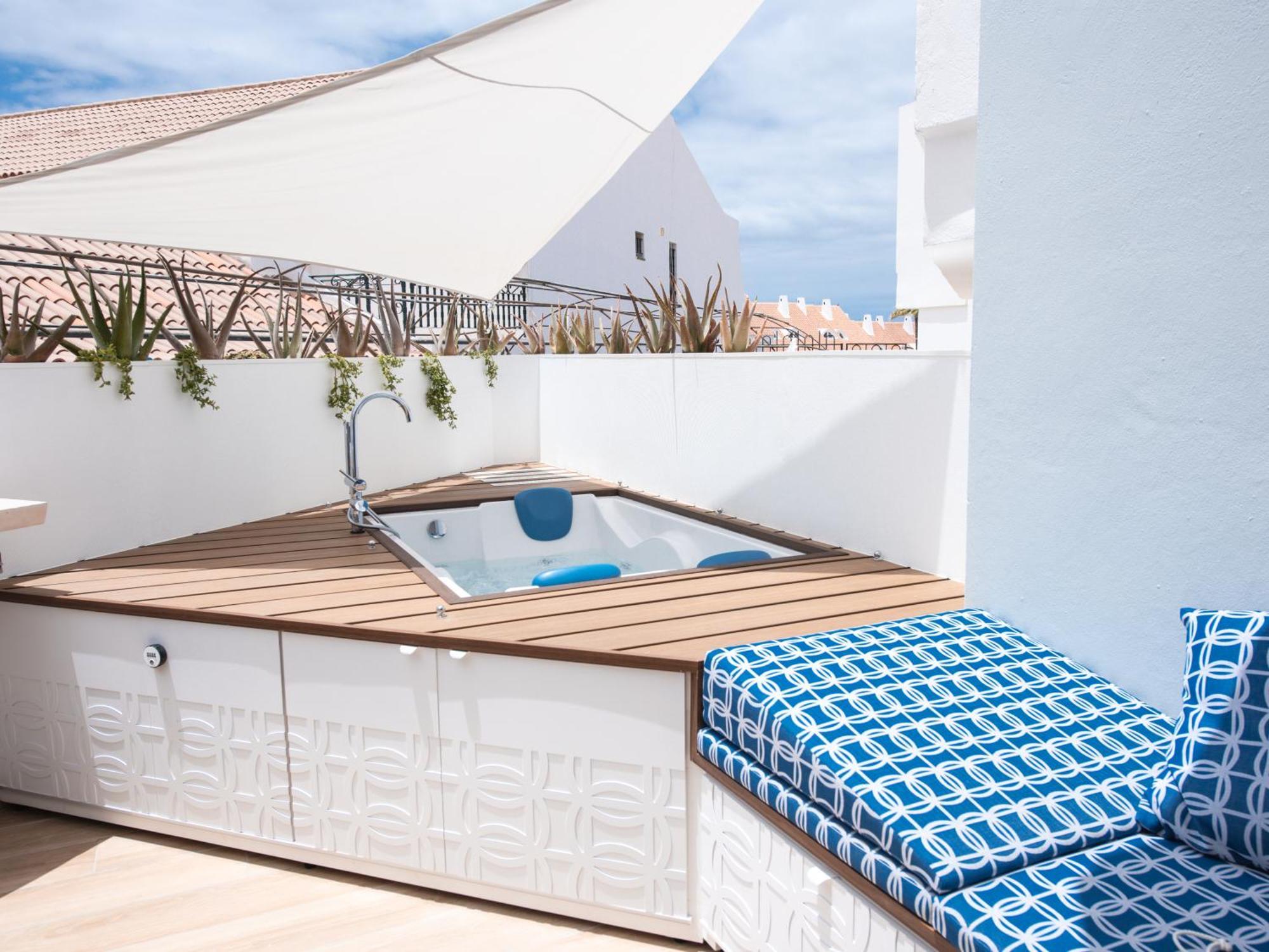 Wow With Private Jacuzzi And 2 Terraces In Christianos Apartment Los Cristianos (Tenerife)