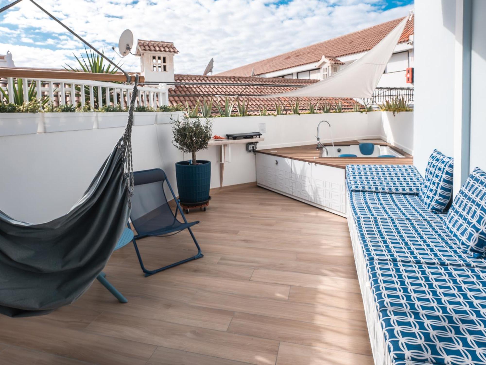 Apartment Wow With Private Jacuzzi And 2 Terraces In Christianos